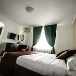 게스트하우스 Coquette Mamaia Nord 3*