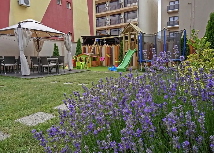 Coquette Mamaia Nord Guest house 3*